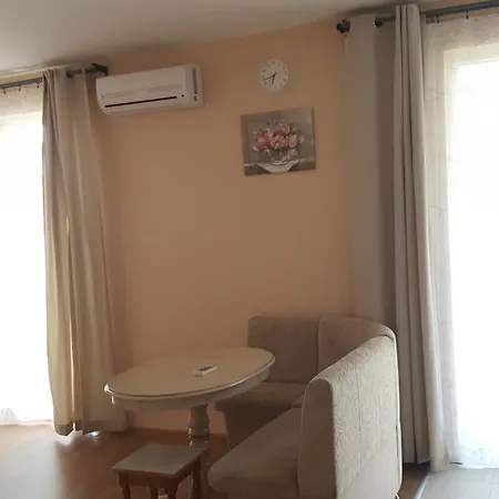 Private In Messembria Hotel *